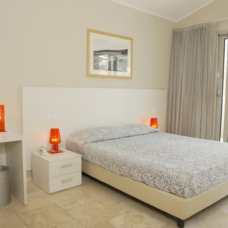 Domu Noa Hotel 3*