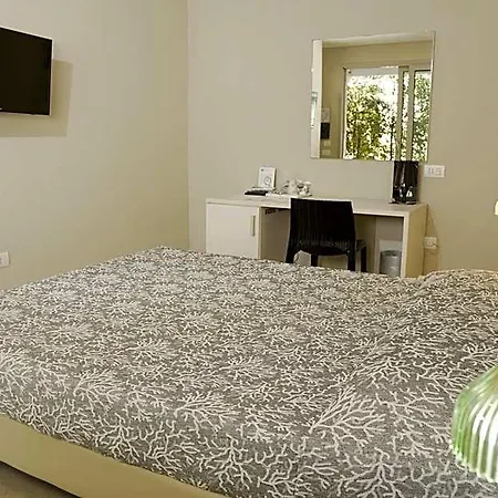 Domu Noa 3* Вилласимиус